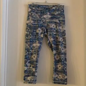 Lululemon Wunder Under Crops